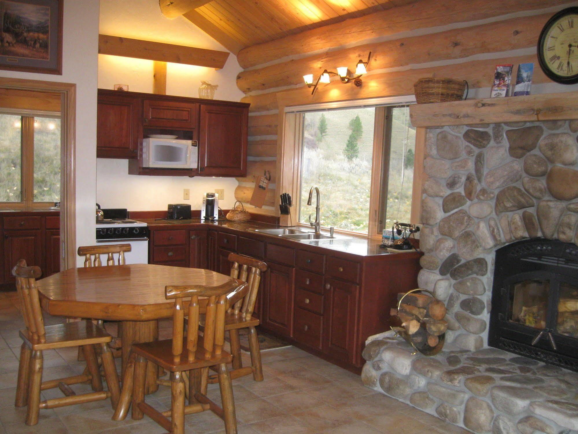Rye Creek Lodge Darby Zewnętrze zdjęcie