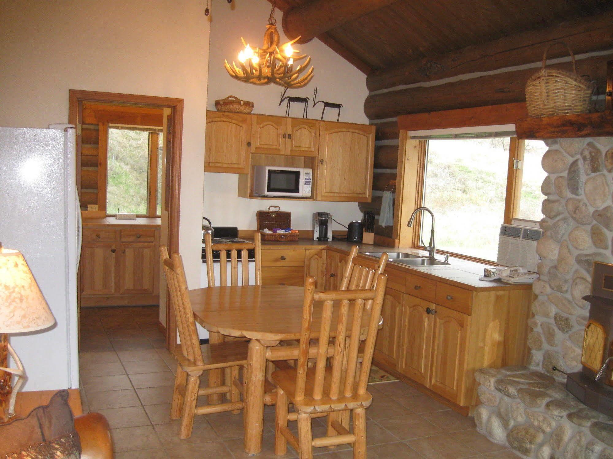 Rye Creek Lodge Darby Zewnętrze zdjęcie